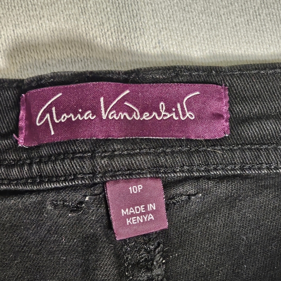 Gloria Vanderbilt Women's Black Straight Leg Jeans - Picture 3 of 4